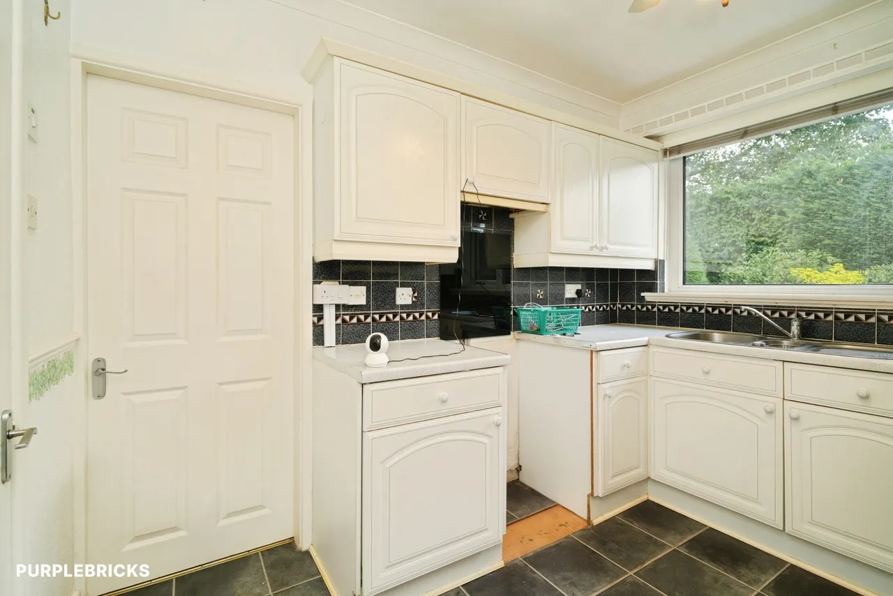Styveton Way, Keighley, BD20, photo 12