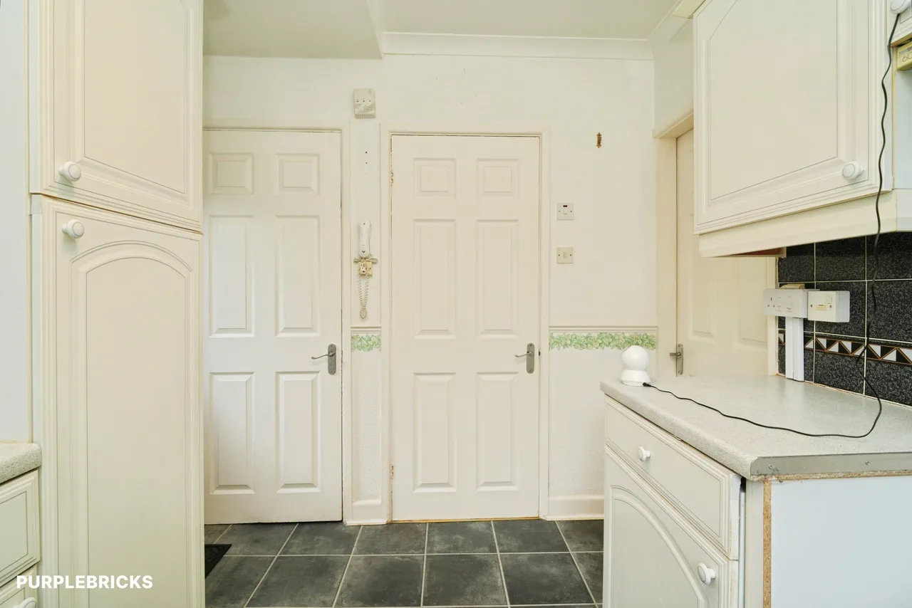 Styveton Way, Keighley, BD20, photo 14
