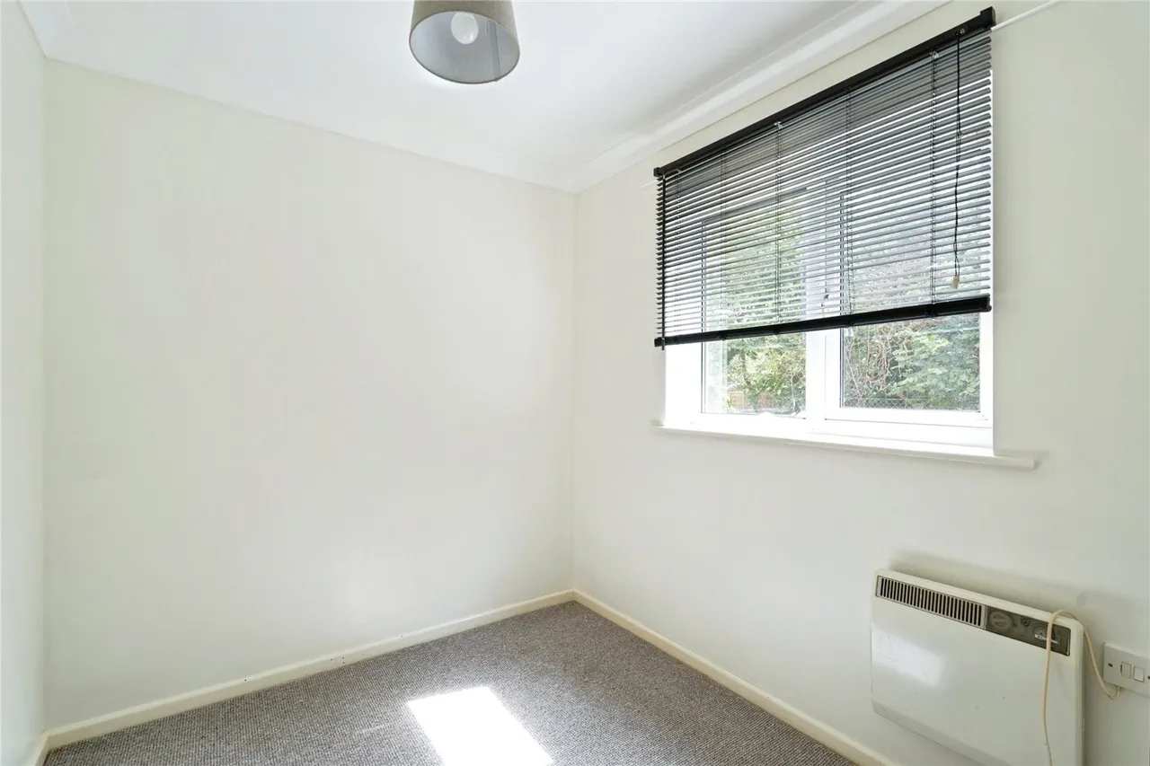 Westminster Lane, Newport, PO30, photo 8