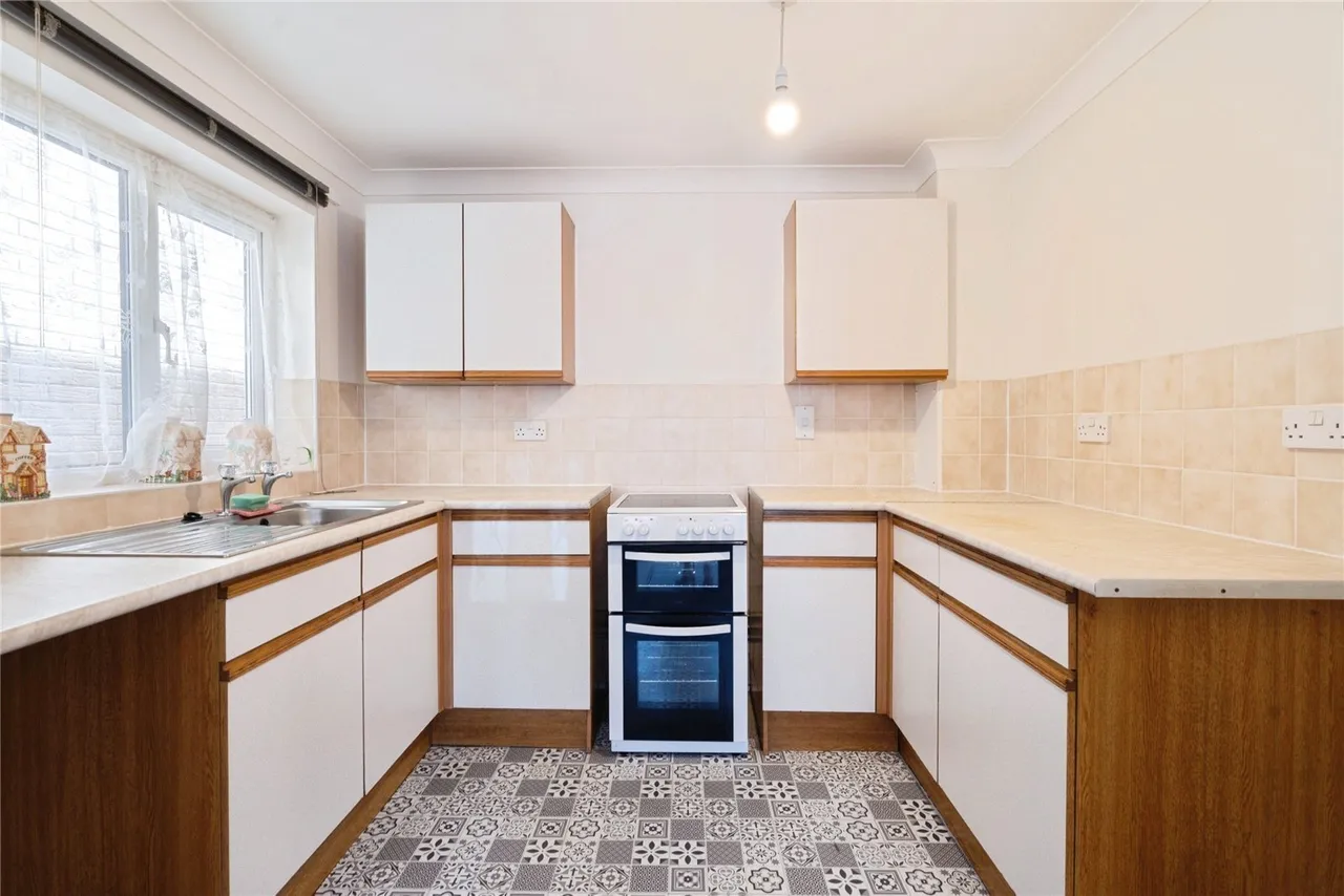 Westminster Lane, Newport, PO30, photo 5