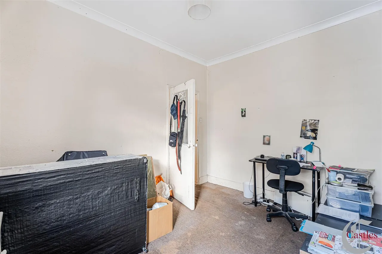 Parkhurst Road, N22, photo 4