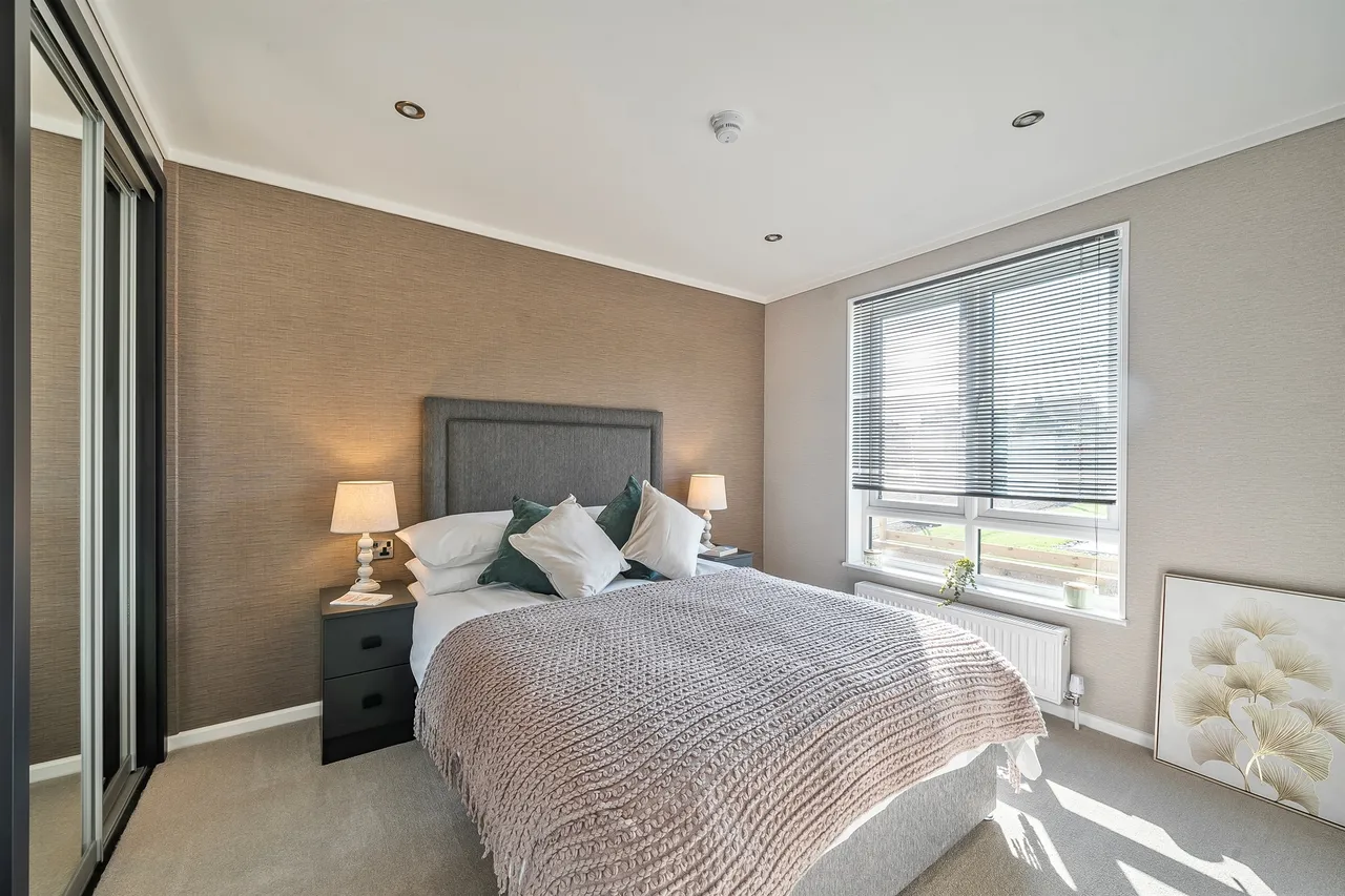 Wick Lane, Christchurch, BH6, photo 9