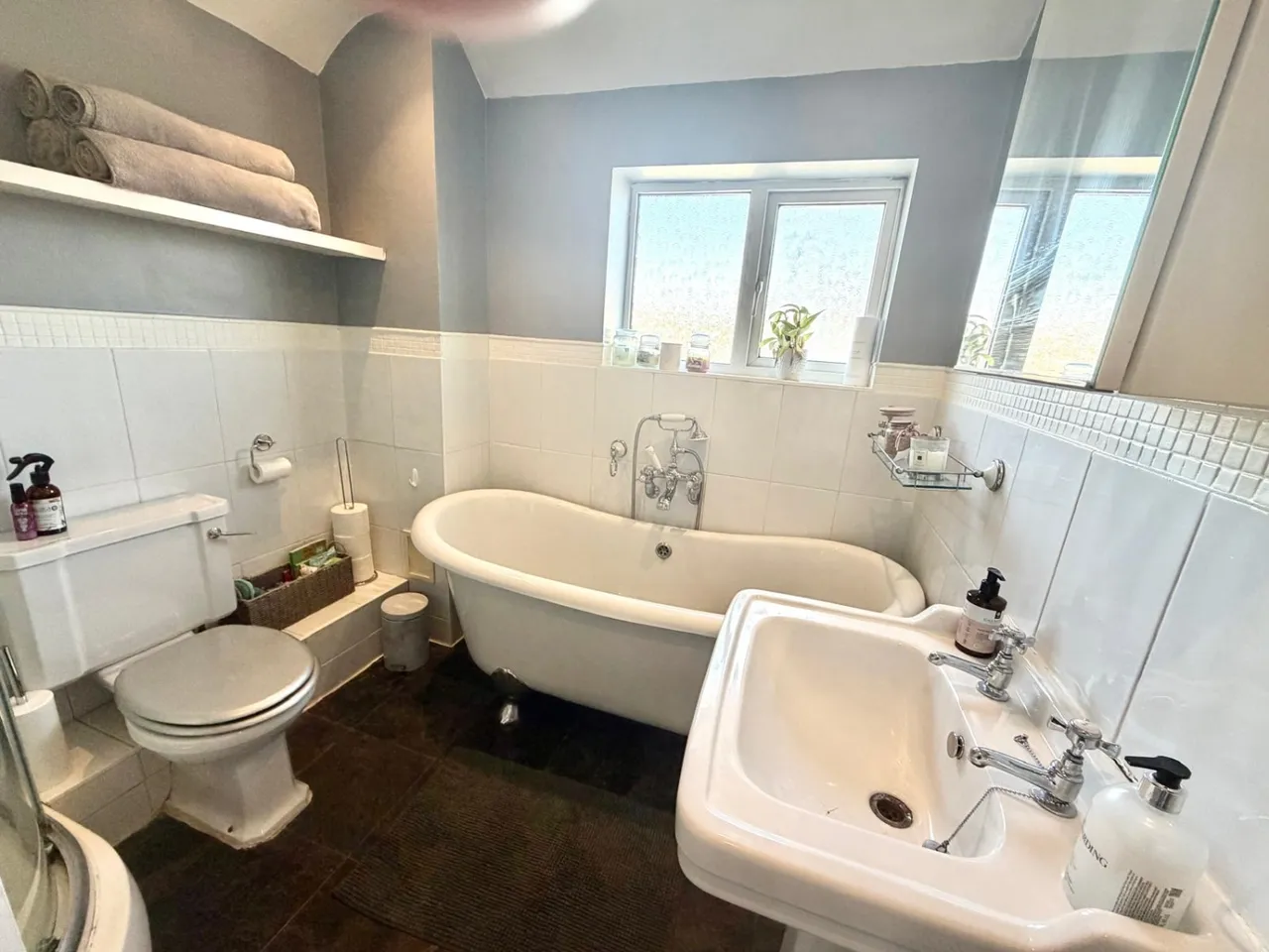 Ashleigh Avenue, Surrey Egham, TW20, photo 8