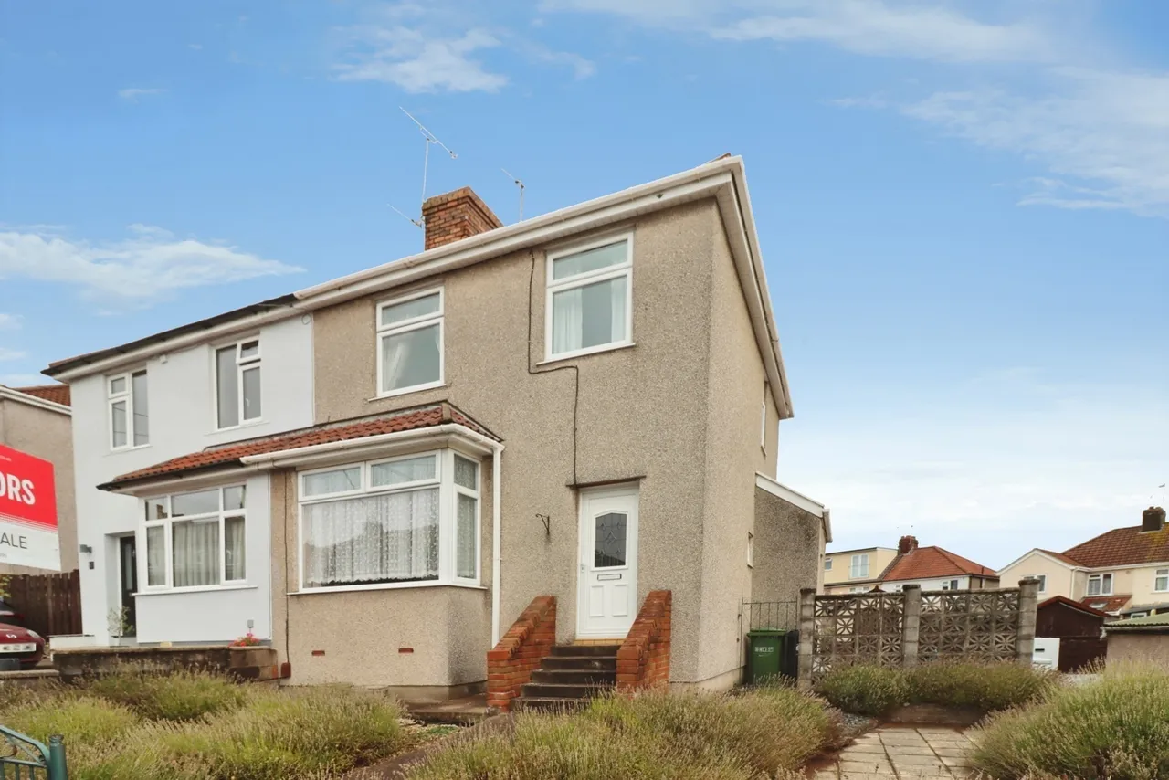 3 bed house for sale — Middle Road, Kingswood, Bristol, BS15