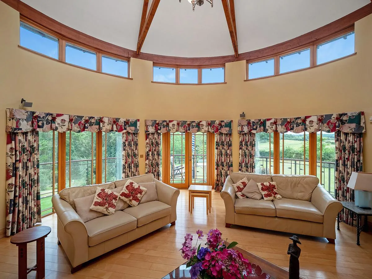 Bishops Lane, Shirrell Heath Southampton, photo 13