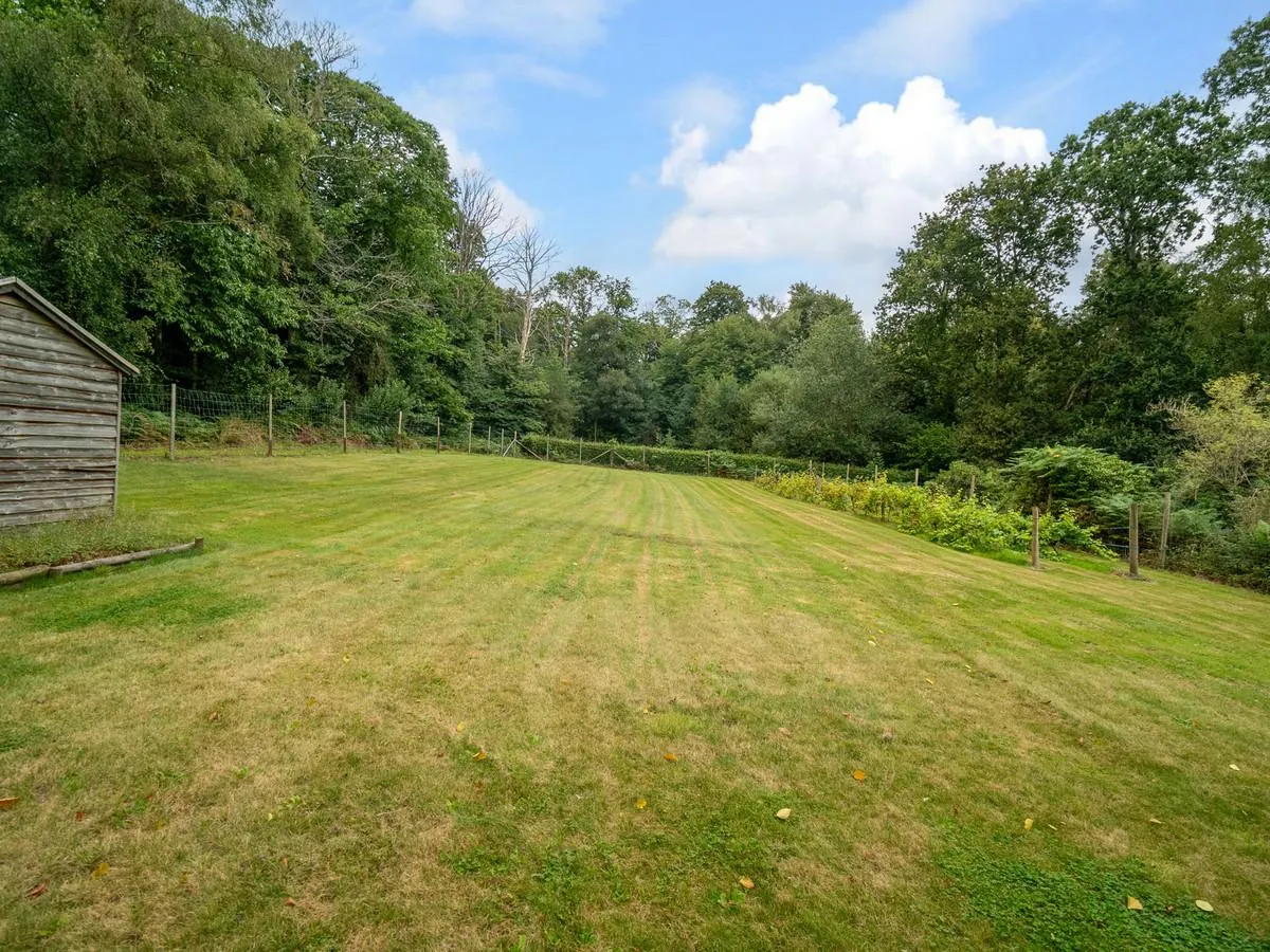 Bishops Lane, Shirrell Heath Southampton, photo 33