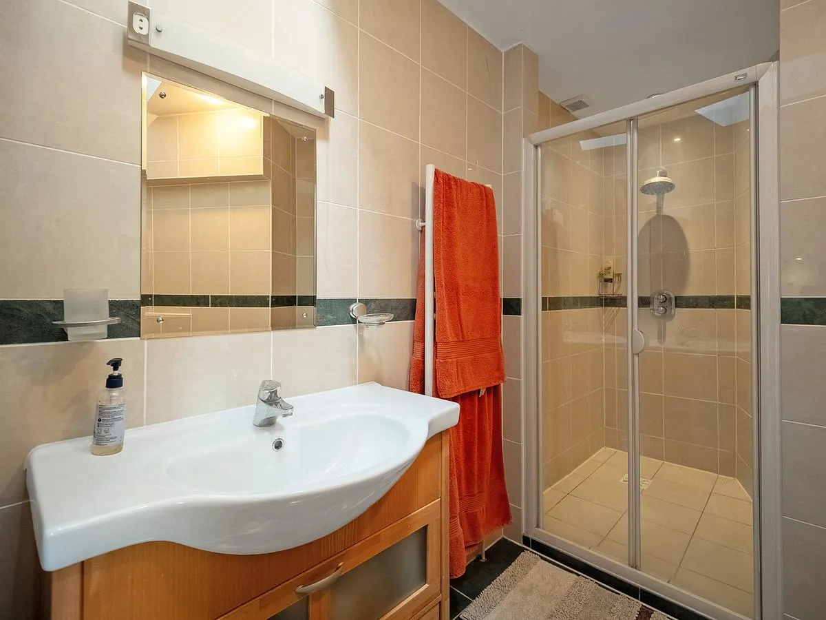 Bishops Lane, Shirrell Heath Southampton, photo 16