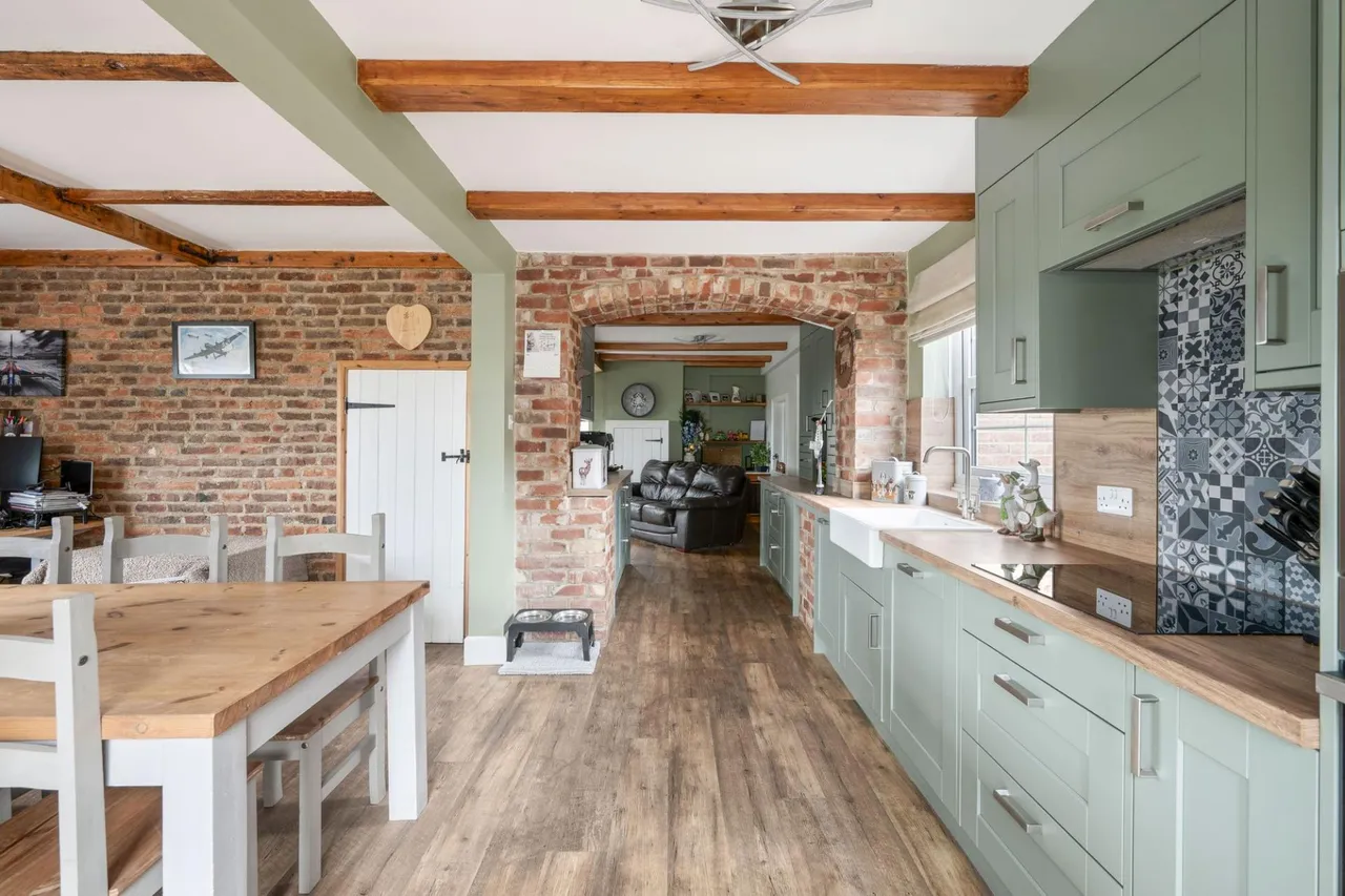 Silvertoft Lane, Frampton West, PE20, photo 9