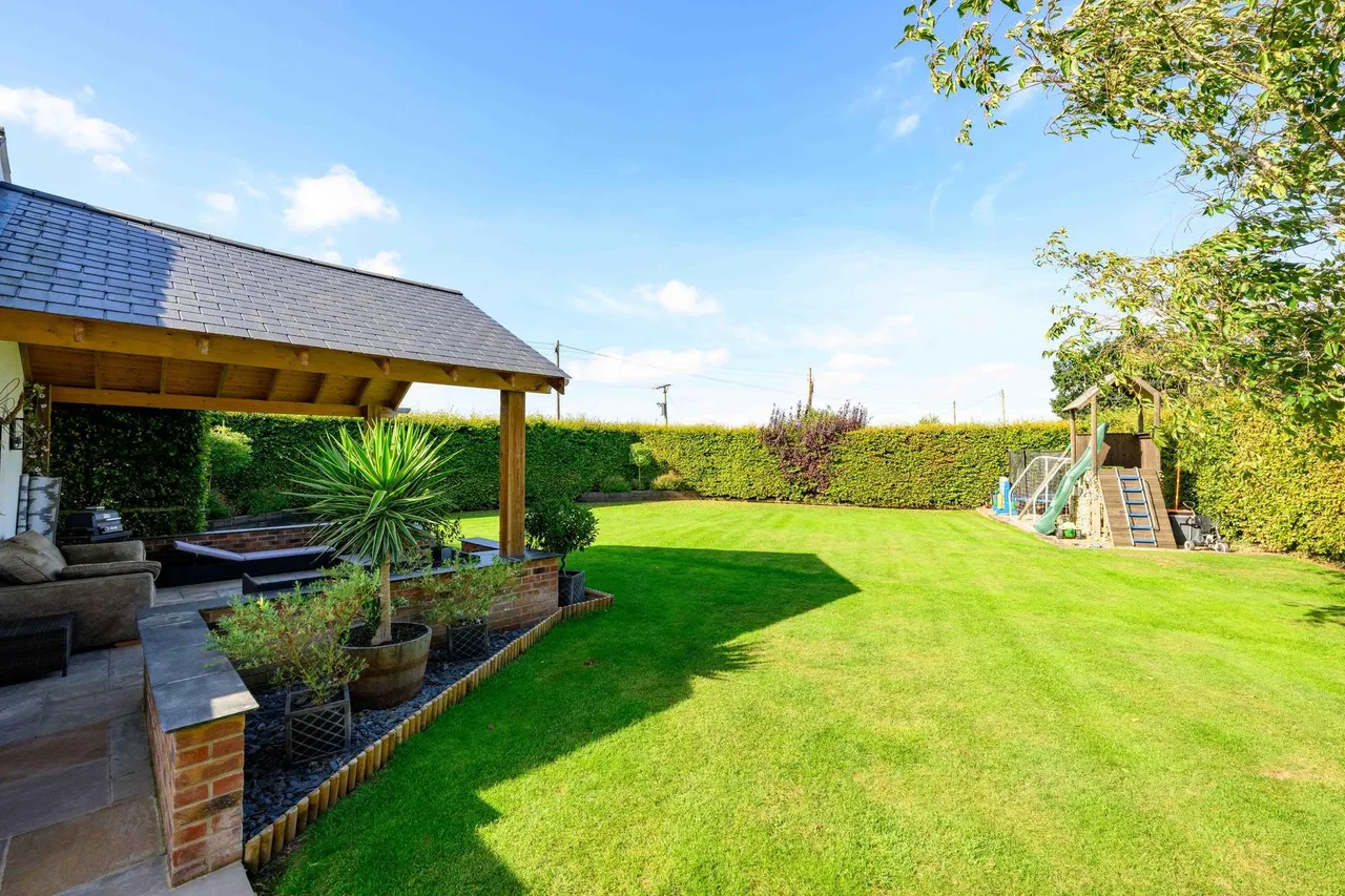 Silvertoft Lane, Frampton West, PE20, photo 35