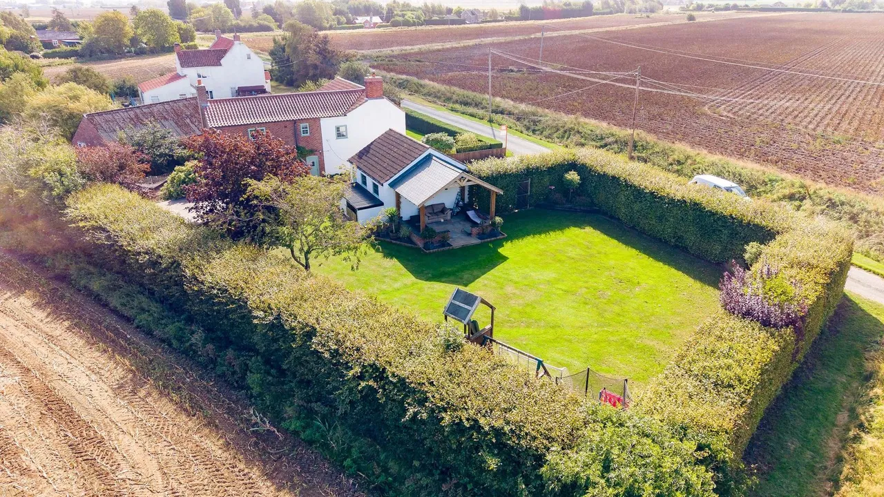 Silvertoft Lane, Frampton West, PE20, photo 33