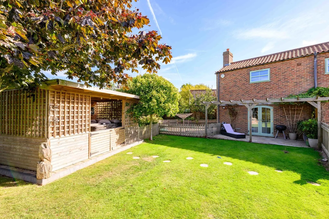 Silvertoft Lane, Frampton West, PE20, photo 42