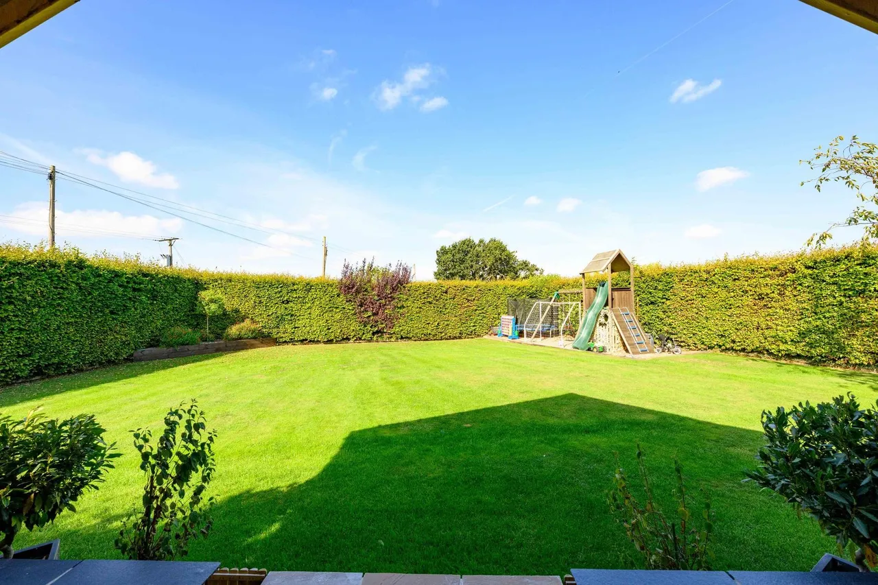 Silvertoft Lane, Frampton West, PE20, photo 36