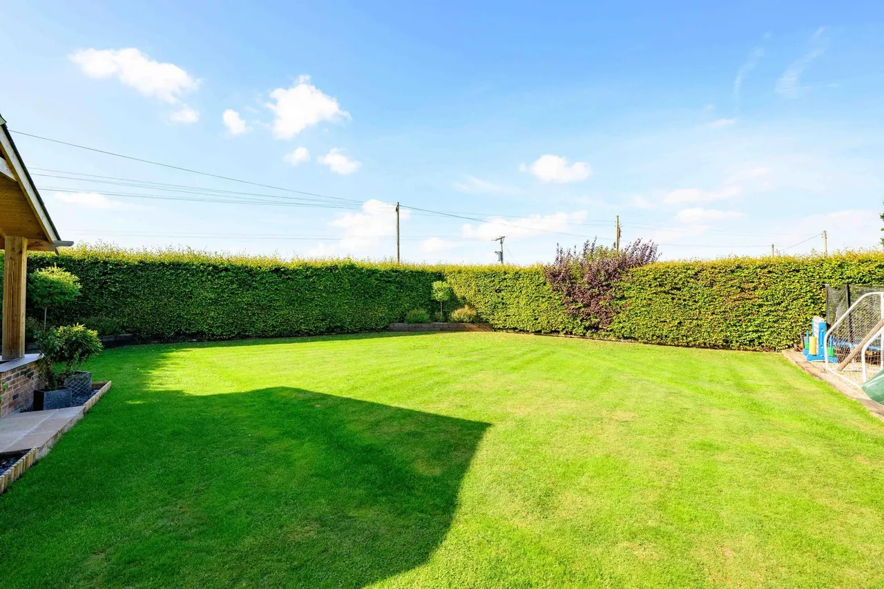 Silvertoft Lane, Frampton West, PE20, photo 41
