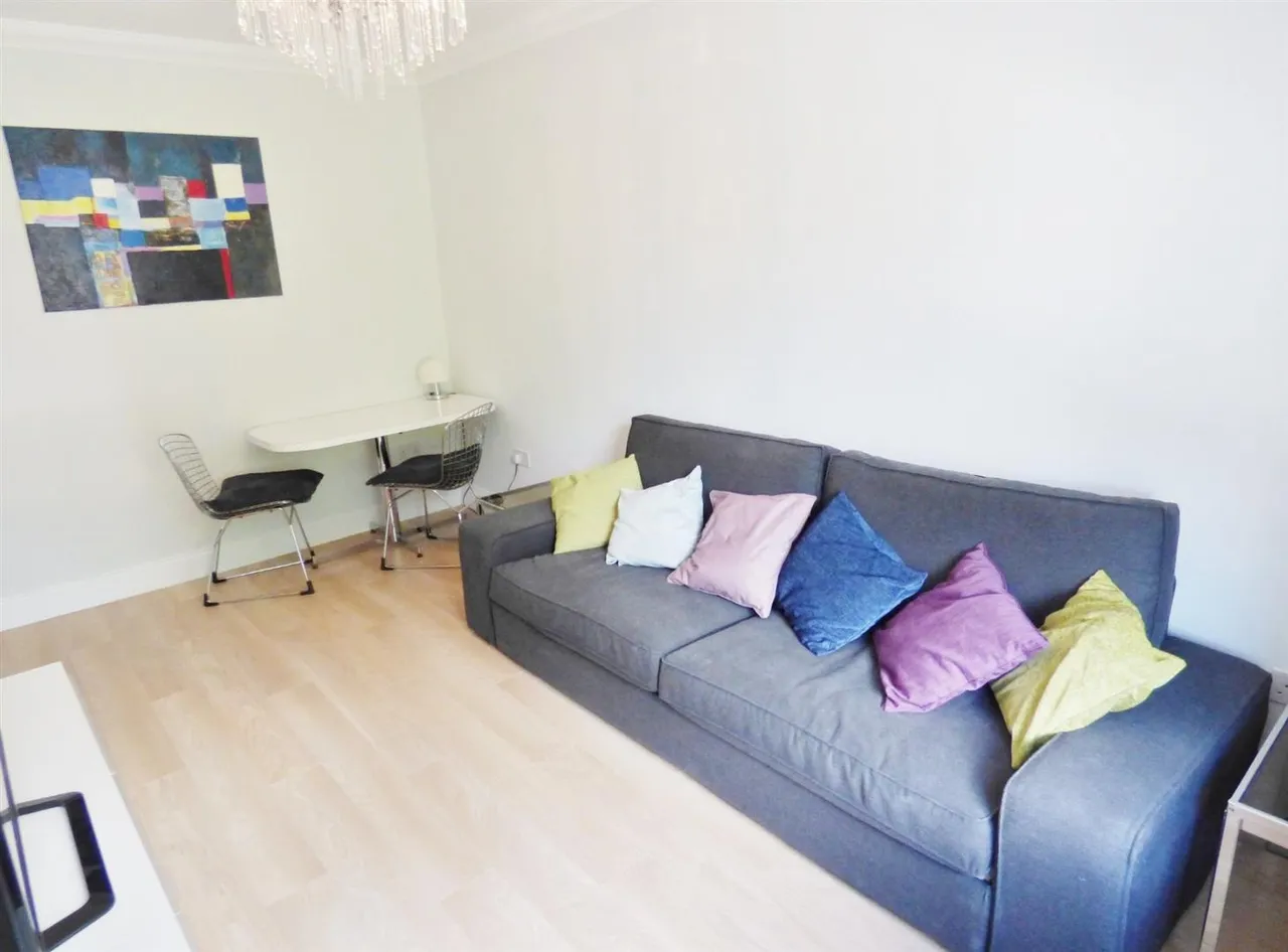 South Terrace, Littlehampton, photo 7