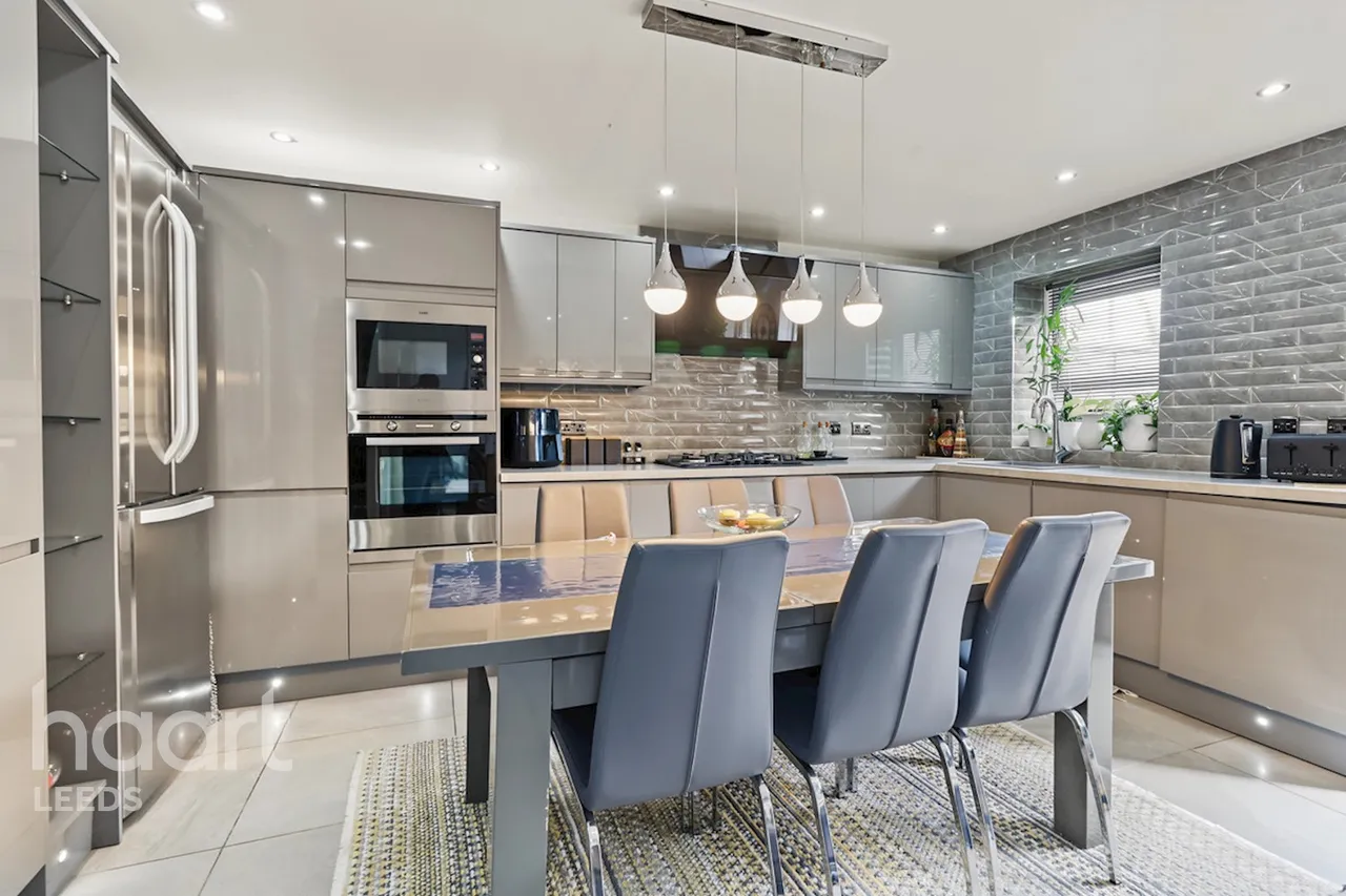 Blenheim View, Leeds, LS2, photo 3