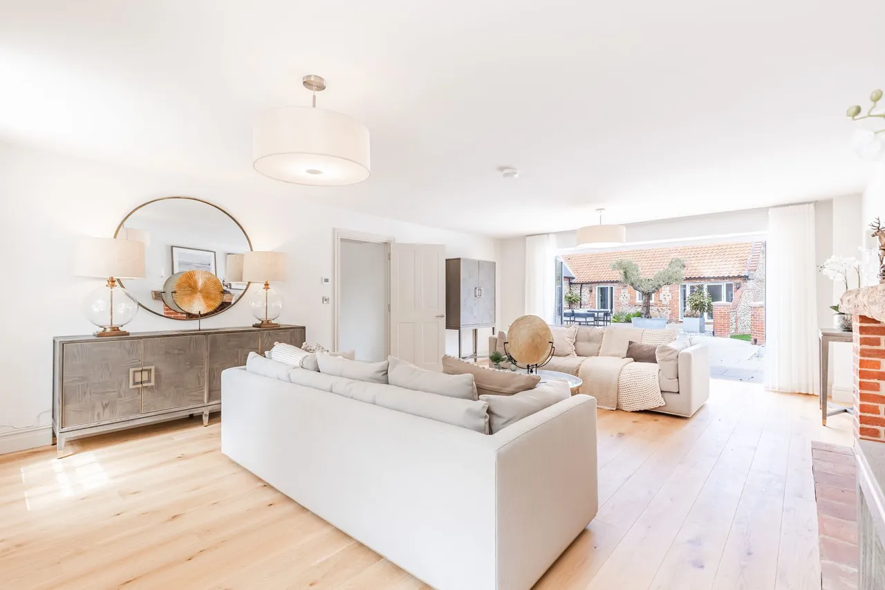 An Exceptionally Refurbished Period H, photo 5