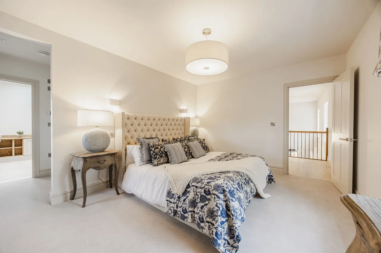 An Exceptionally Refurbished Period H, photo 17