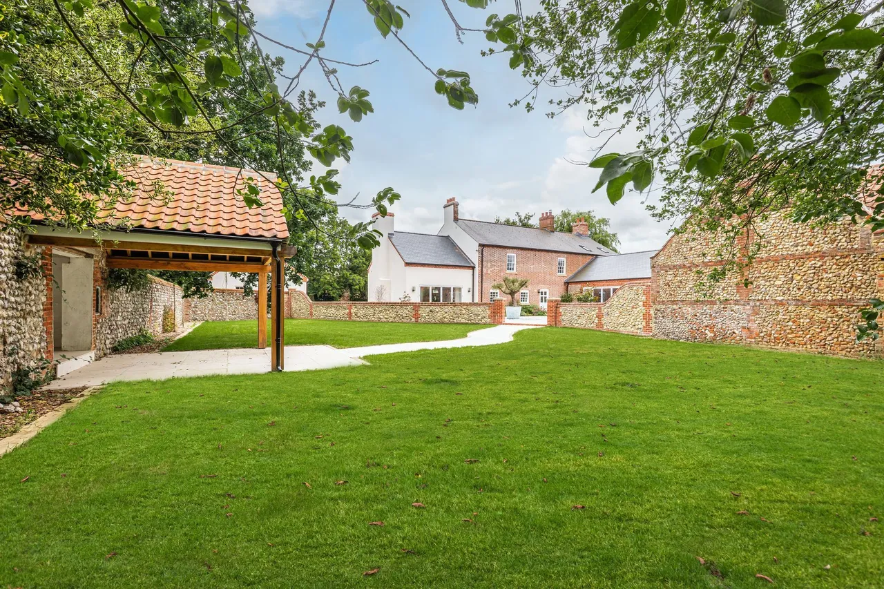 An Exceptionally Refurbished Period H, photo 7