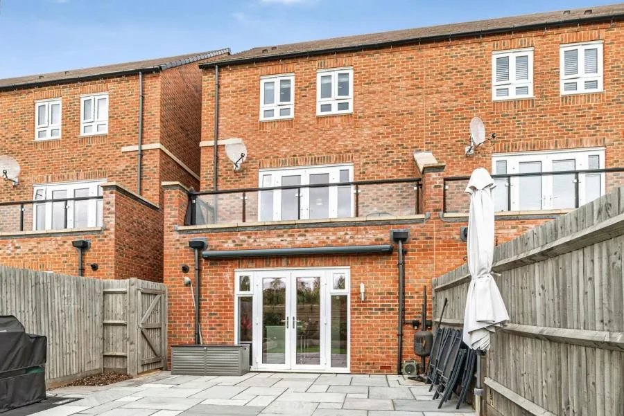 Fairstone, Newbury, RG14, photo 31