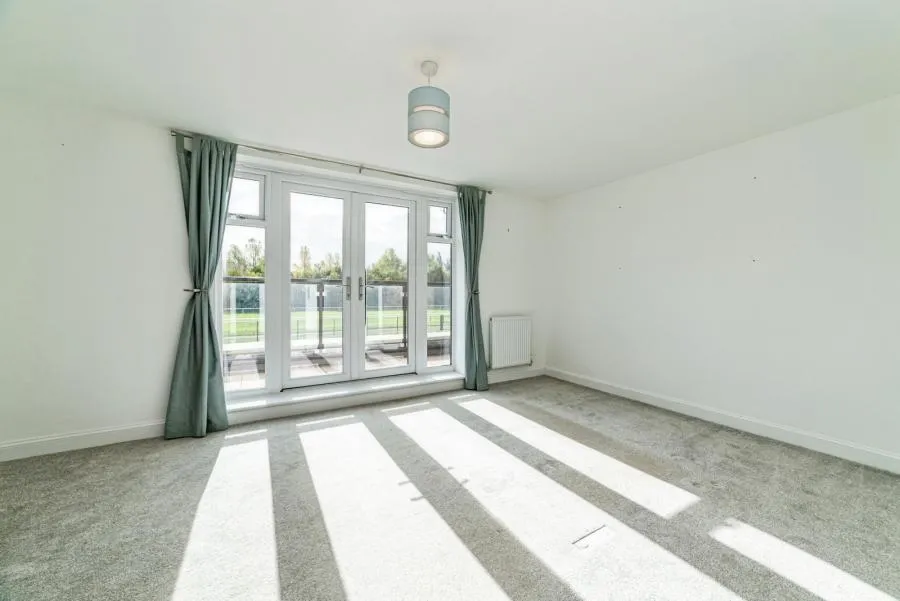 Fairstone, Newbury, RG14, photo 12