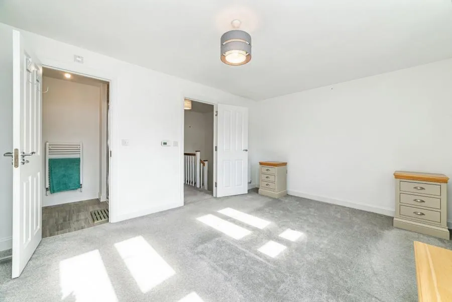 Fairstone, Newbury, RG14, photo 19