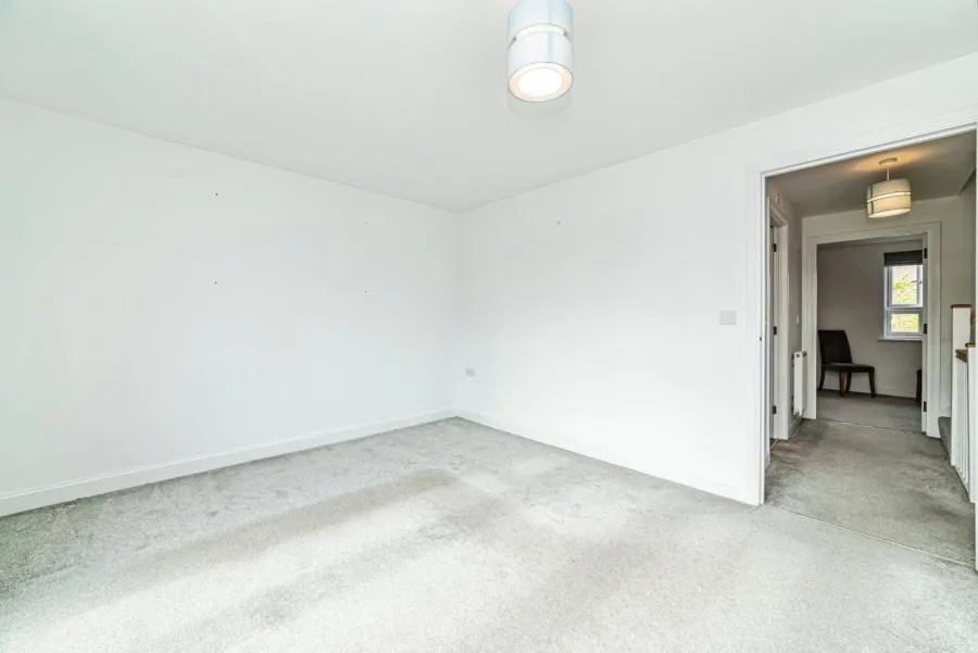 Fairstone, Newbury, RG14, photo 26