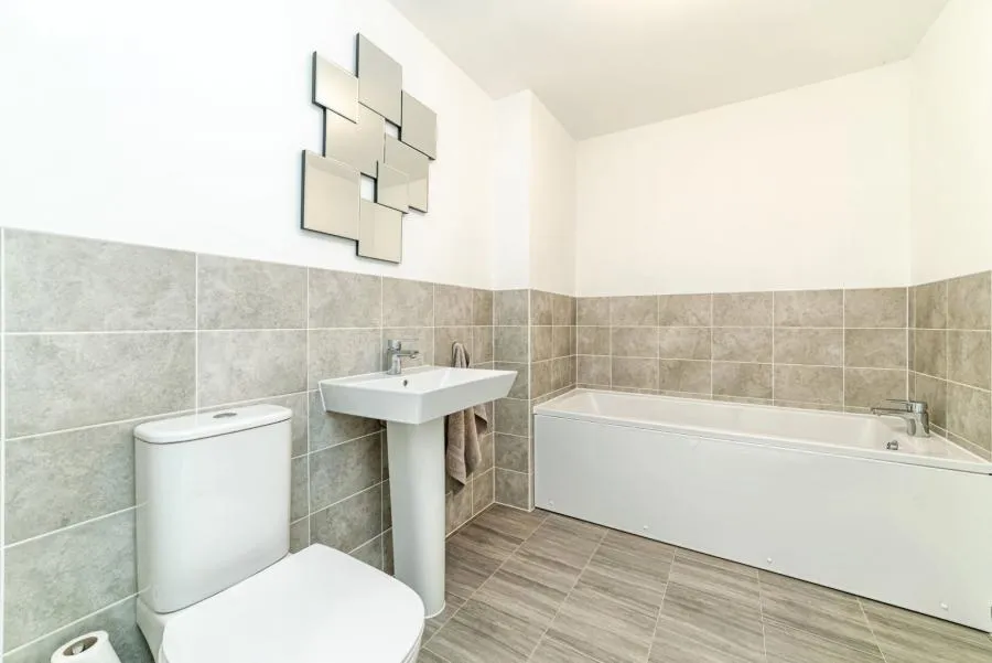 Fairstone, Newbury, RG14, photo 27