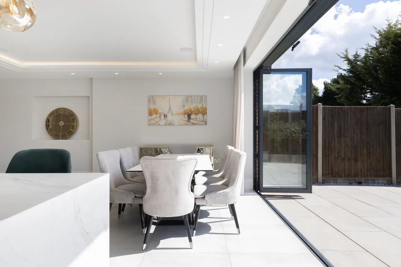 Wemborough Road, Stanmore, HA7, photo 12