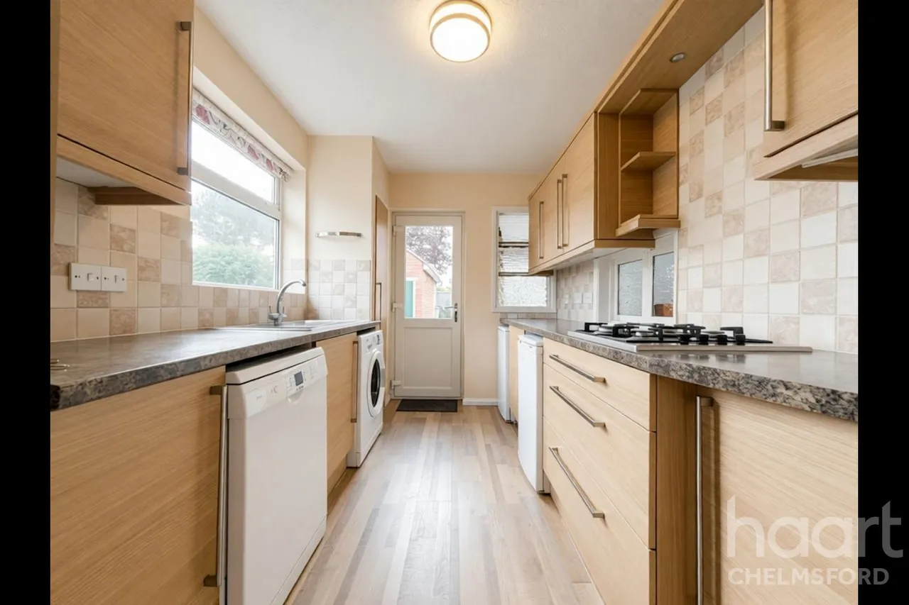 St. Marys Close, CM2, photo 6