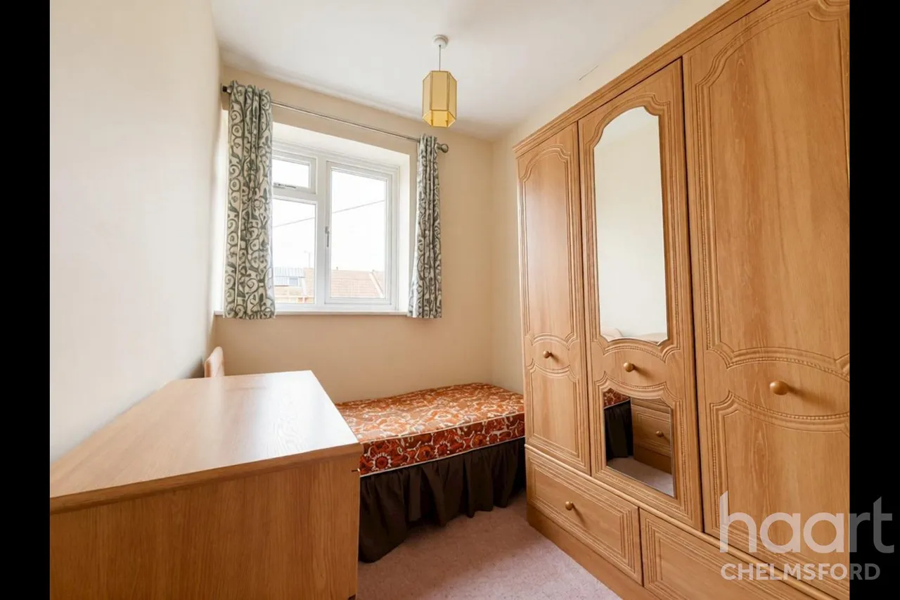 St. Marys Close, CM2, photo 11