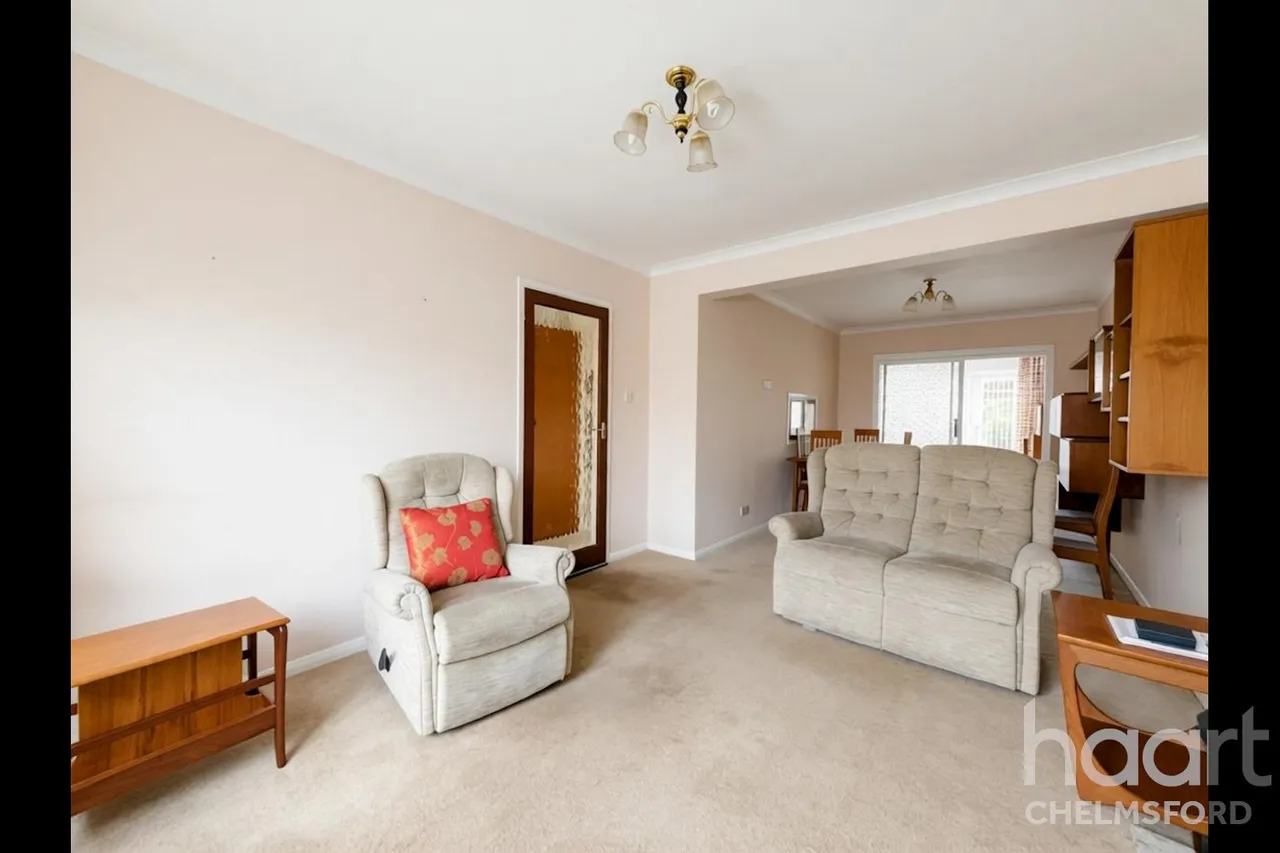 St. Marys Close, CM2, photo 5