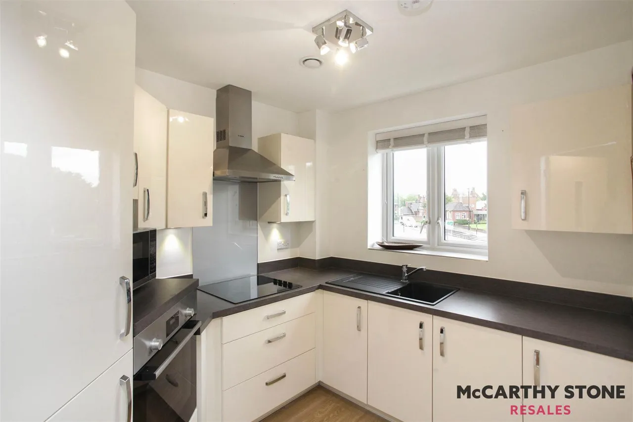 Church Street, Nuneaton, CV11, photo 5