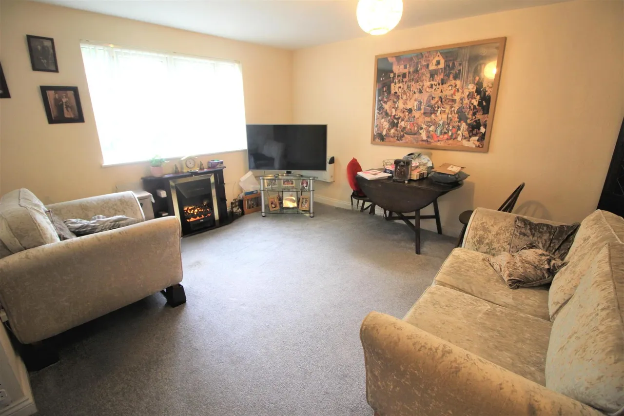 New Road, Radcliffe, M26, photo 2