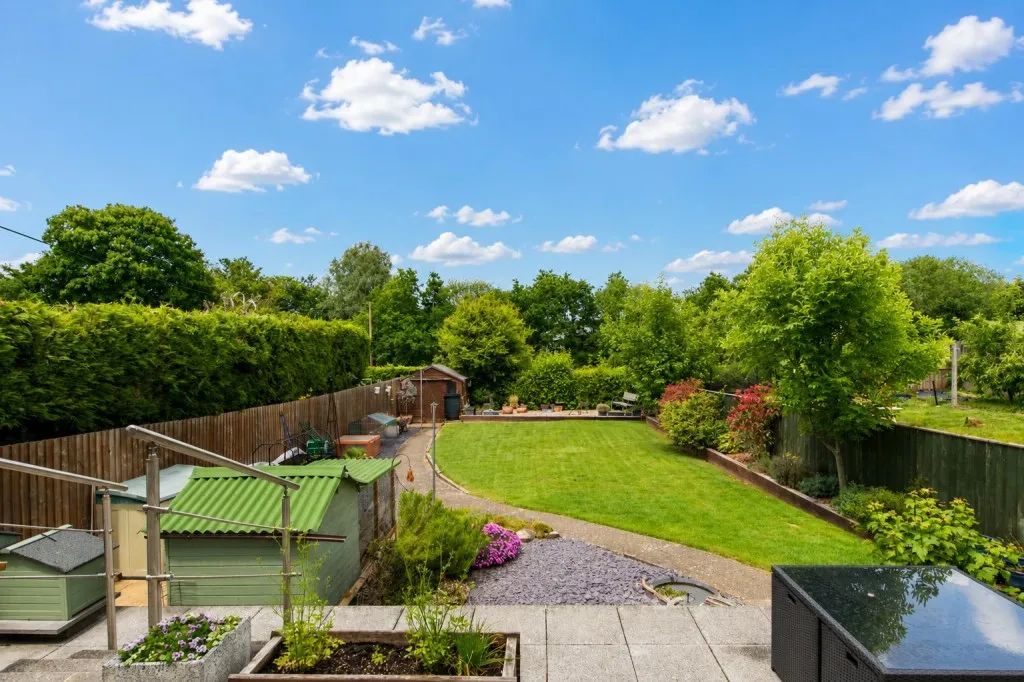Orlingbury Road, Little Harrowden, photo 21