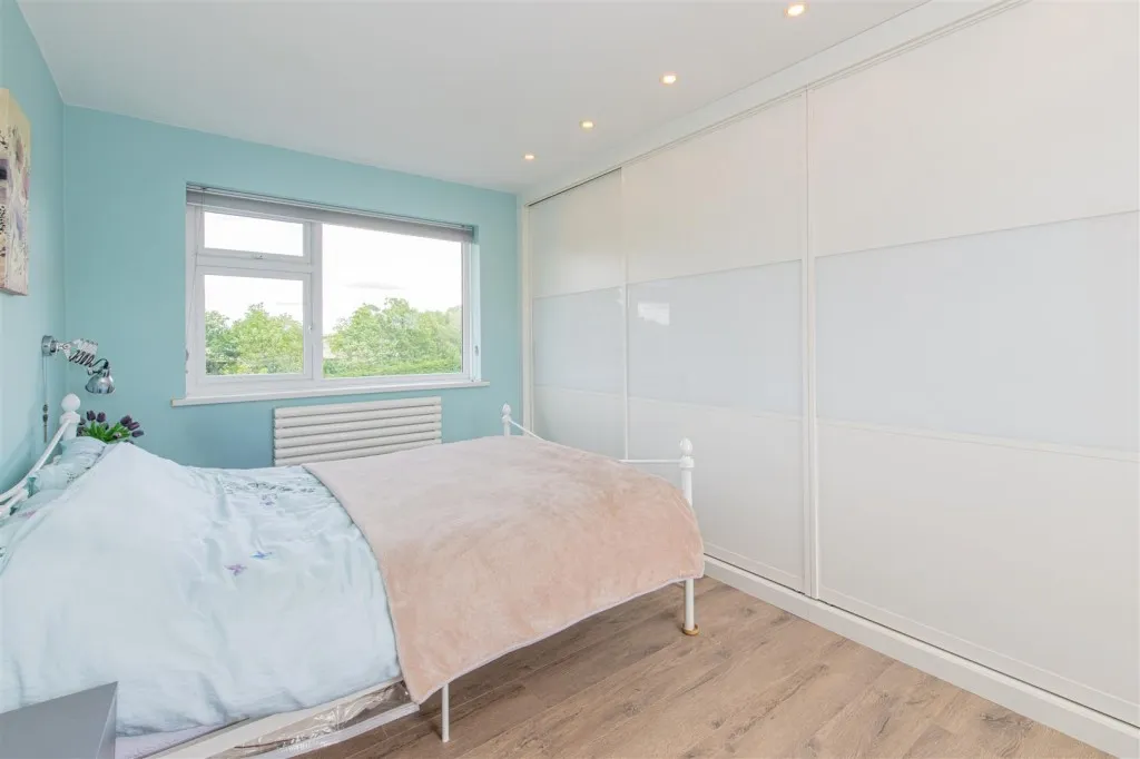Orlingbury Road, Little Harrowden, photo 12