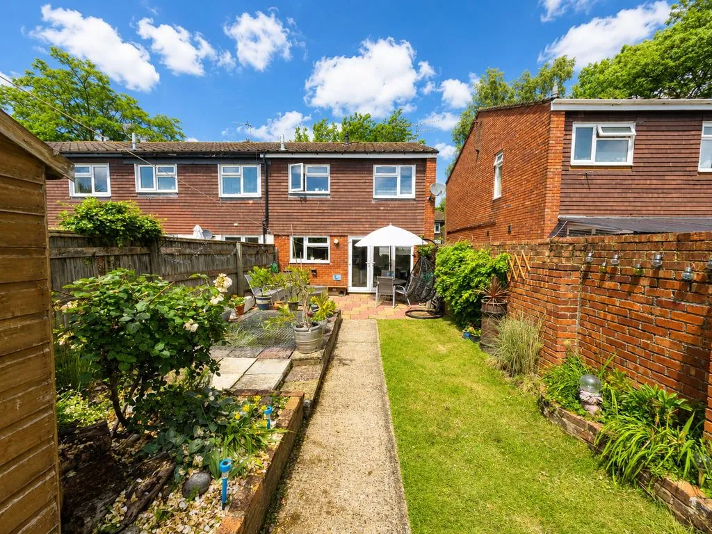 Hobart Court, Marlow SL7 1UL, photo 13