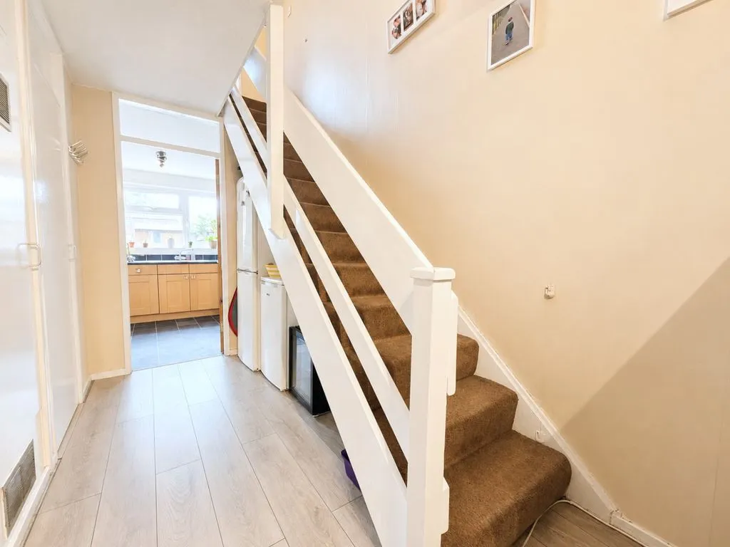 Hobart Court, Marlow SL7 1UL, photo 8
