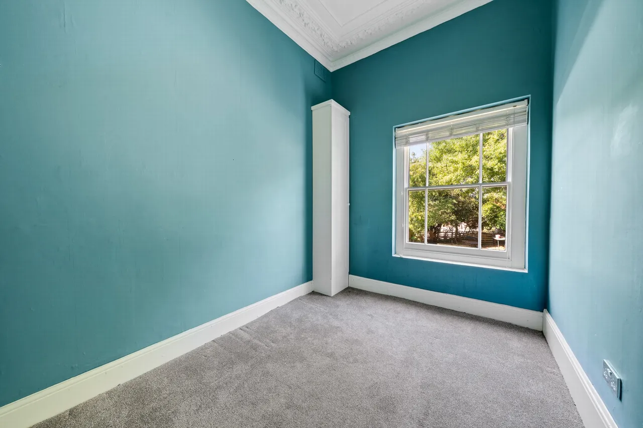 Southend Crescent, Eltham, SE9 2SB, photo 8