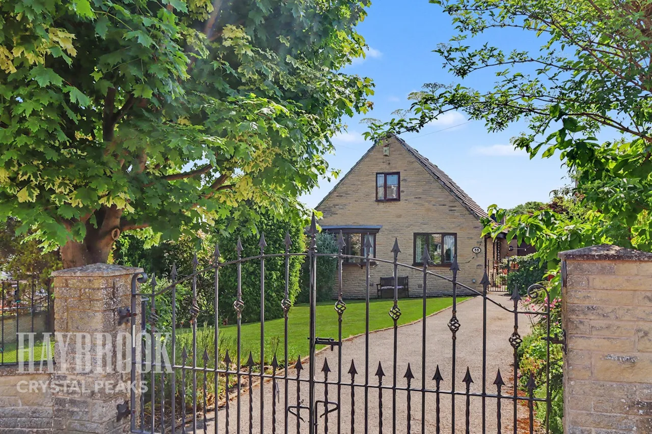 4 bed house for sale, Ashley Lane, Killamarsh