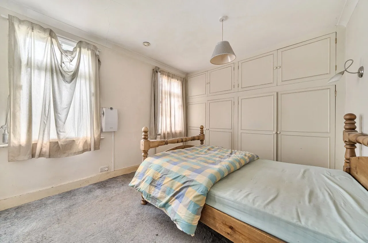 Livingstone Road, Hounslow, TW3, photo 11