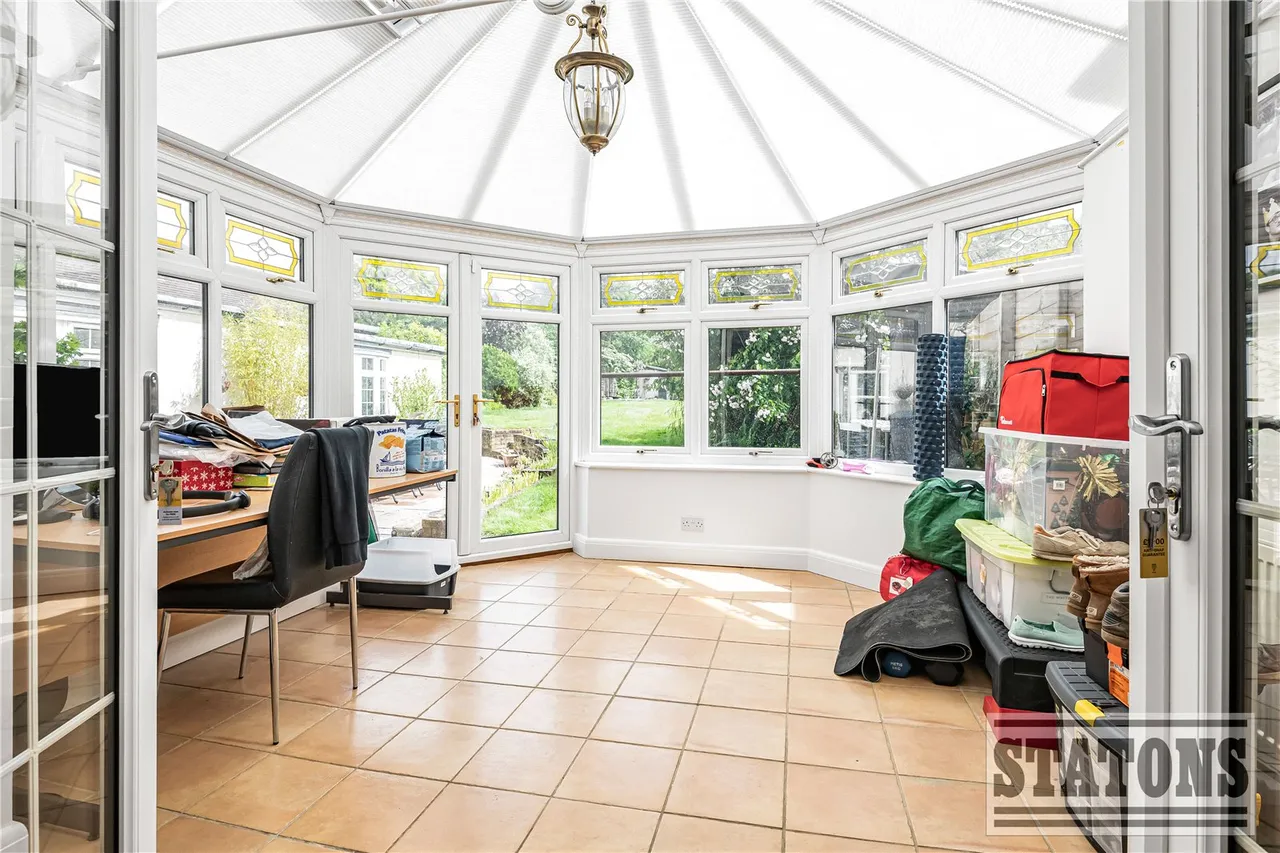 The Avenue, Potters Bar, Hertfordshire, EN6 1ED, photo 7