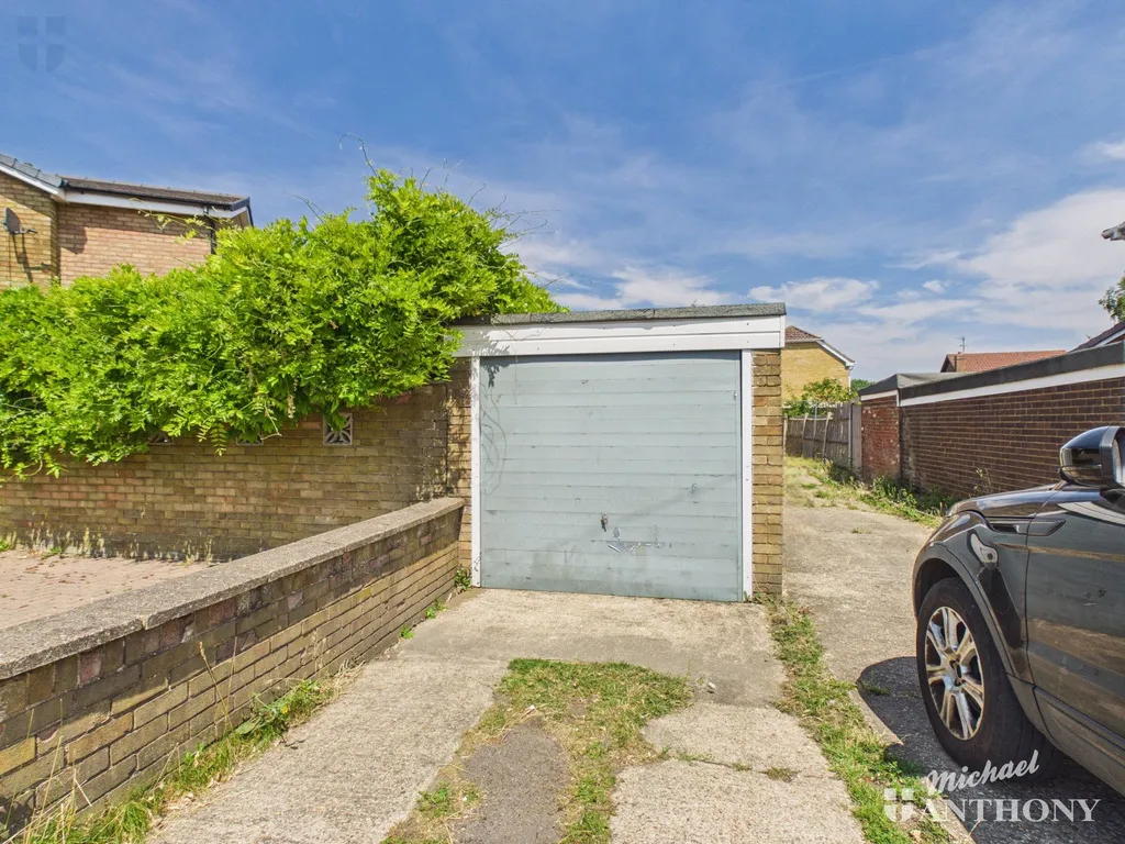 Douglas Road, Aylesbury, HP20 1ES, photo 23