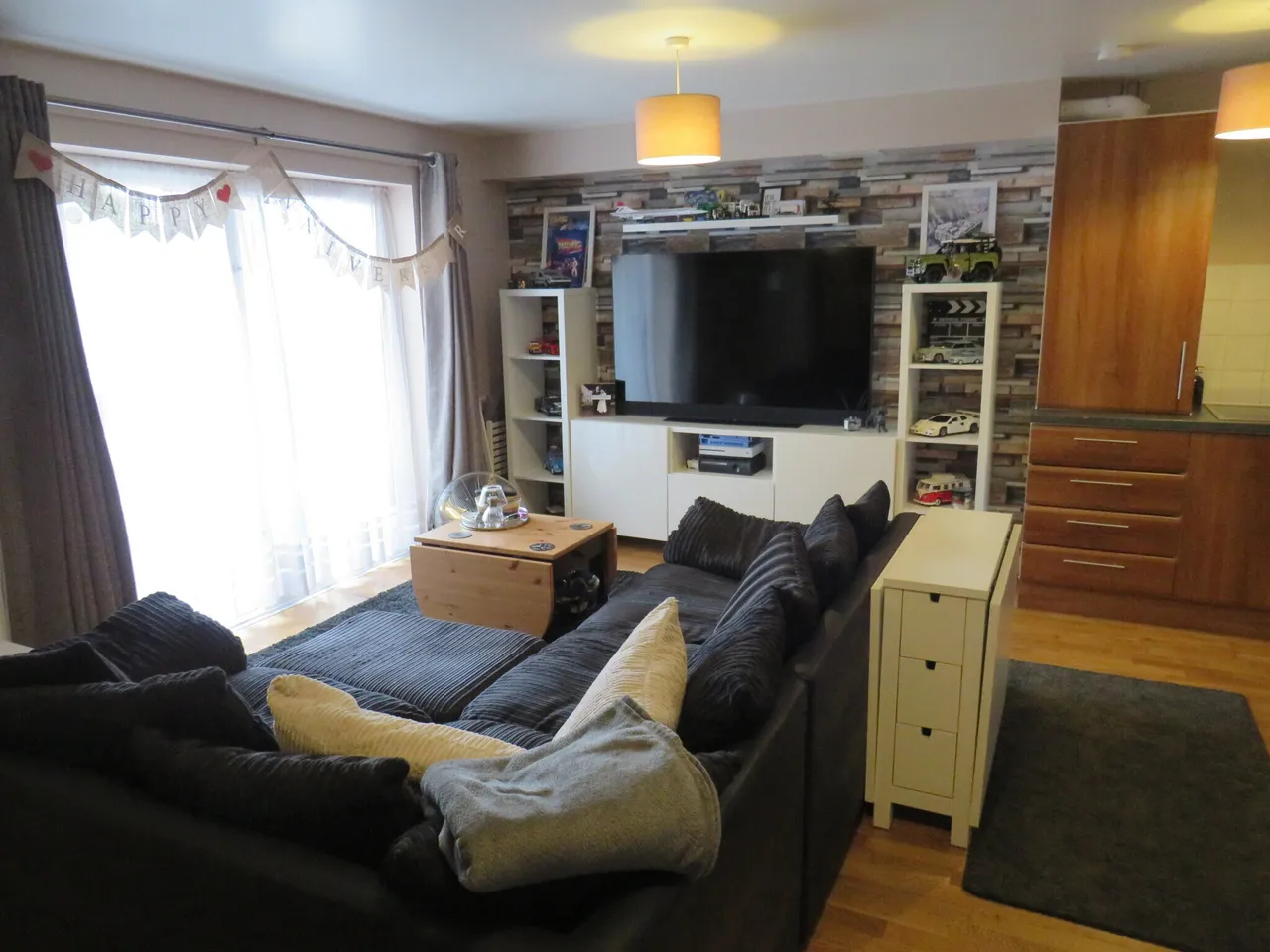 Rainham Road South, Dagenham, photo 3