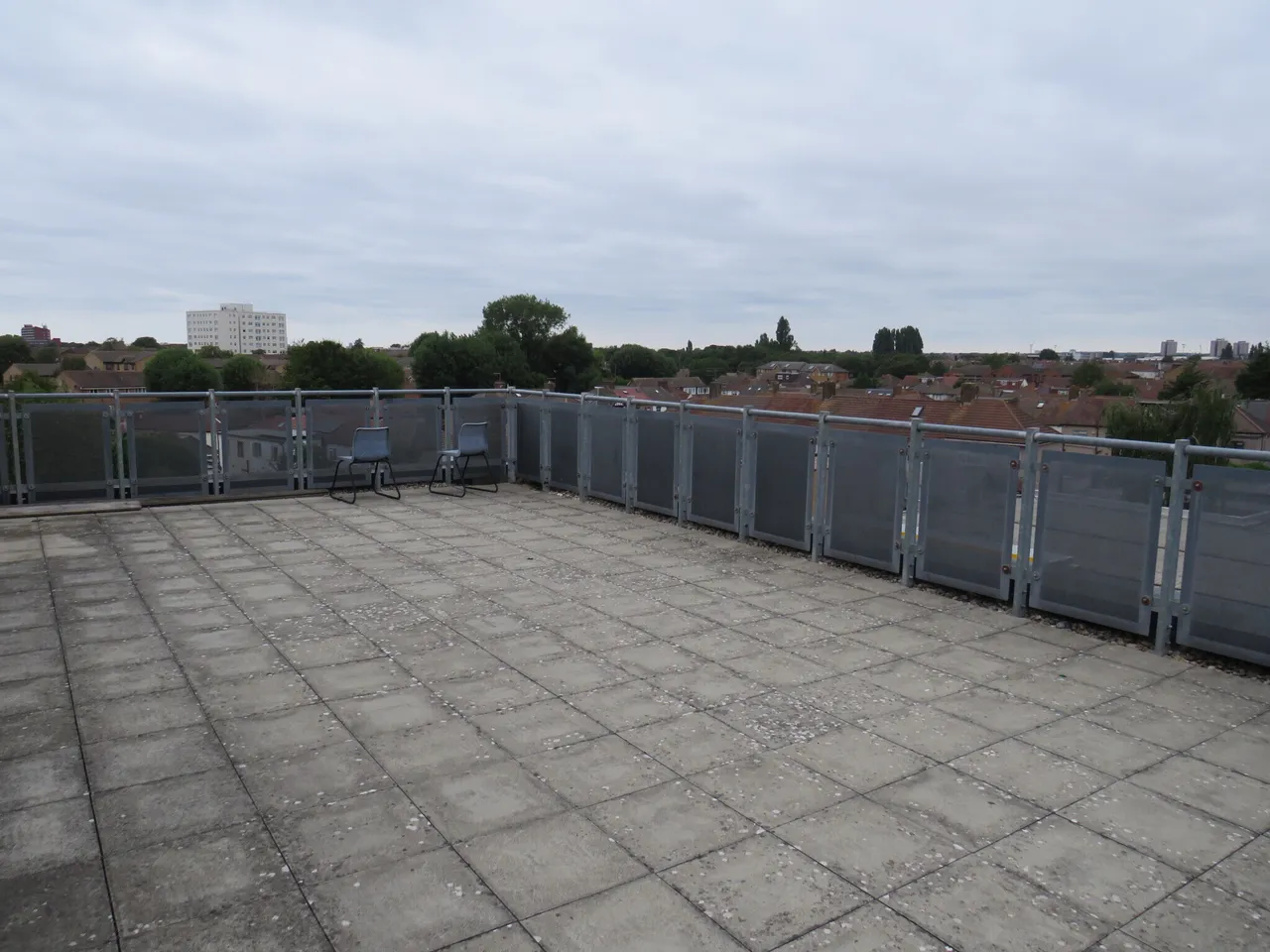 Rainham Road South, Dagenham, photo 11