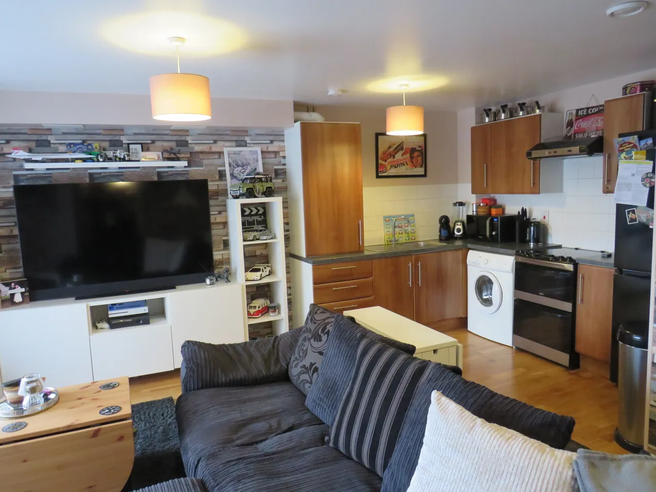 Rainham Road South, Dagenham, photo 4
