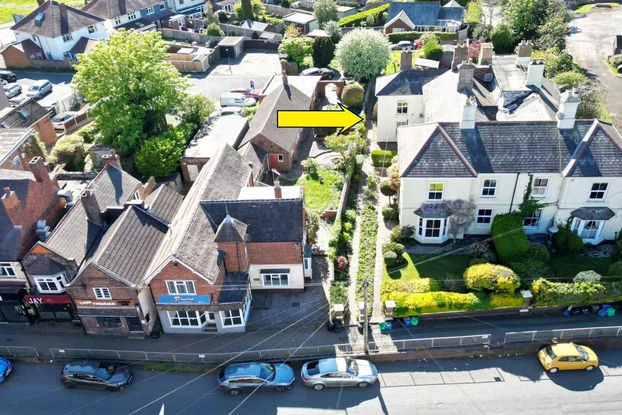 1 bed flat for sale — Hagley Road, Oldswinford, Stourbridge
