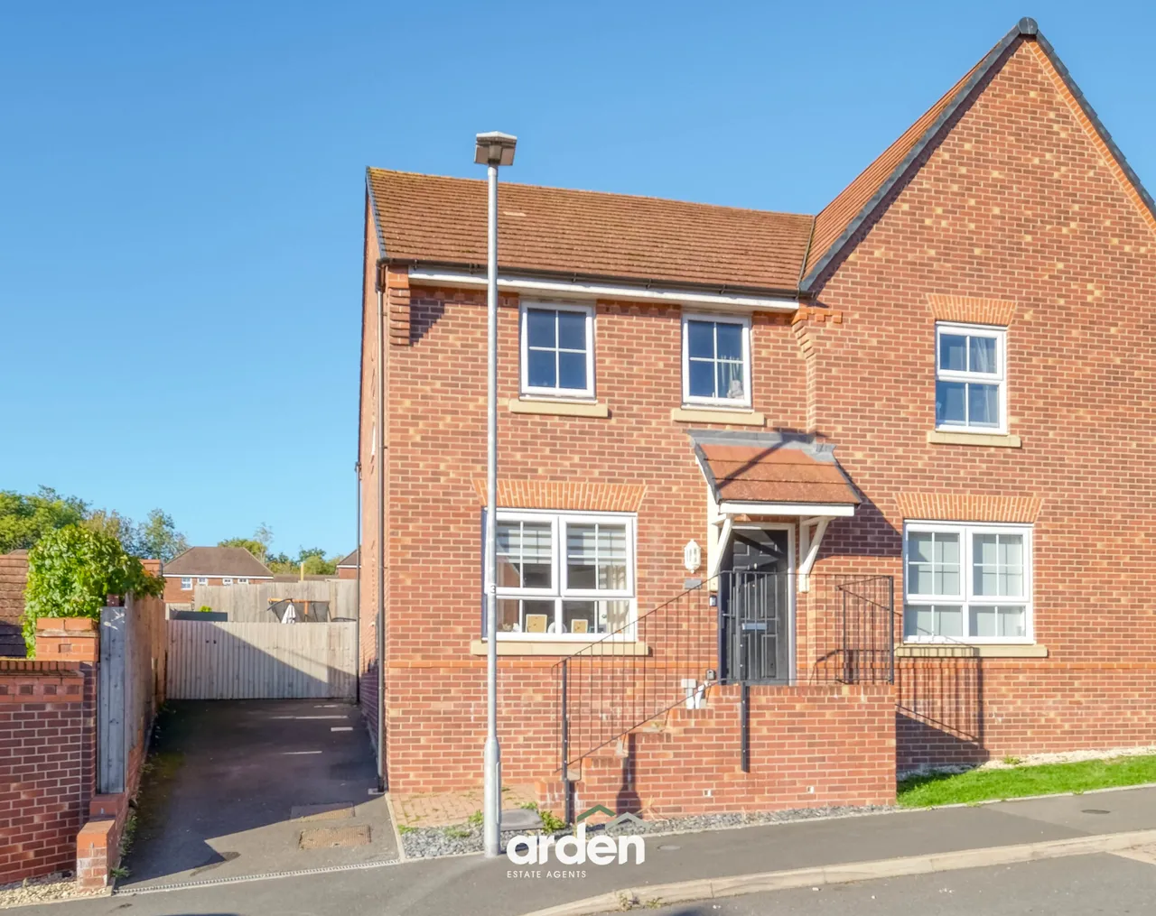 3 bed house for sale, Oakdale Close, Redditch, B98