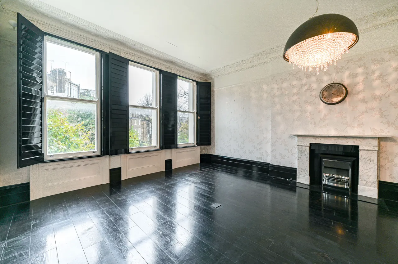 Flat 6, 65 Warwick Road, London, photo 2