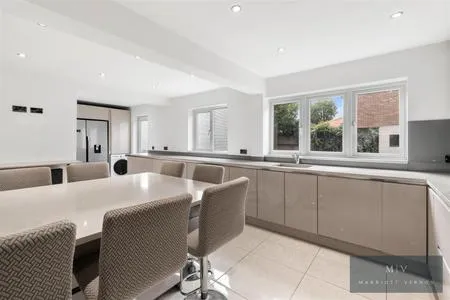 Blossom Close, South Croydon, photo 5