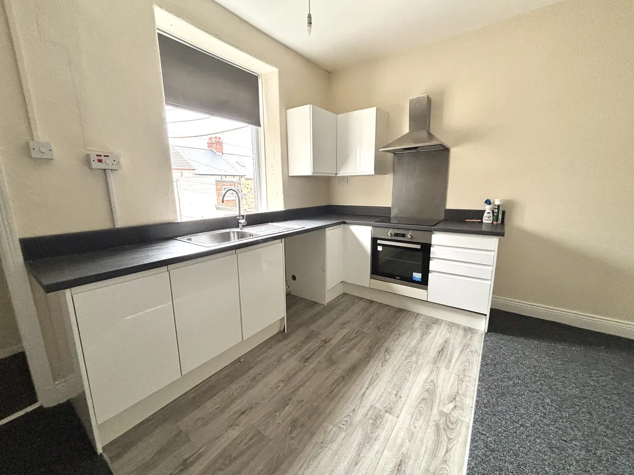 Gray Terrace, Stanley, DH9, photo 2